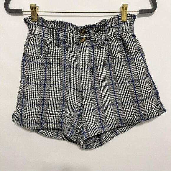 AMERICAN EAGLE PLAID MOM SHORTS 6 BLACK WHITE BLUE PAPERBAG WAIST SHORT DAYLIGHT - Picture 1 of 5